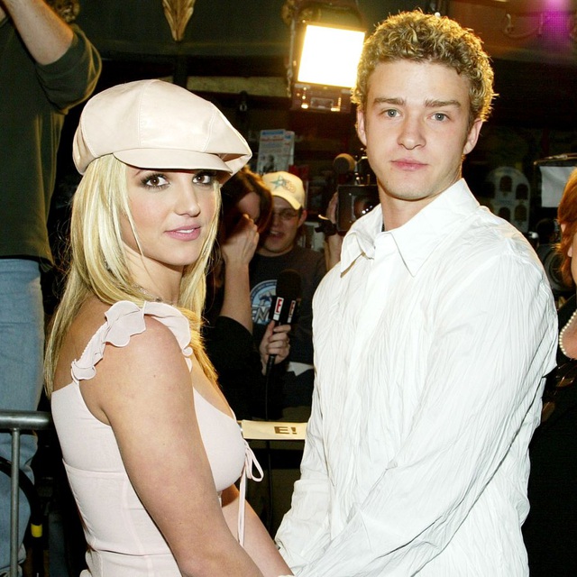 Lời xin lỗi muộn màng của Justin Timberlake dành cho Britney Spears