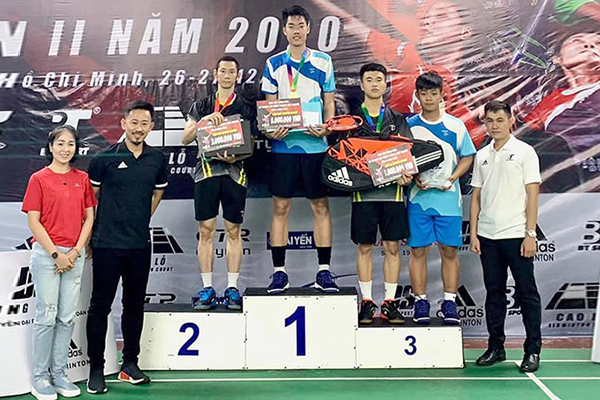 Tay vợt trẻ Lê Đức Phát vô địch Giải cầu lông BT Sport TP.HCM mở rộng 2020.